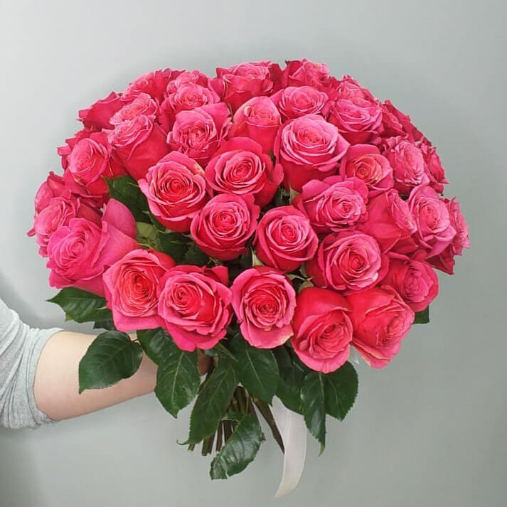 Букет из 51 розы розовый (50 см)