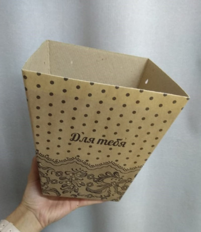 Коробка Трапеция кружево