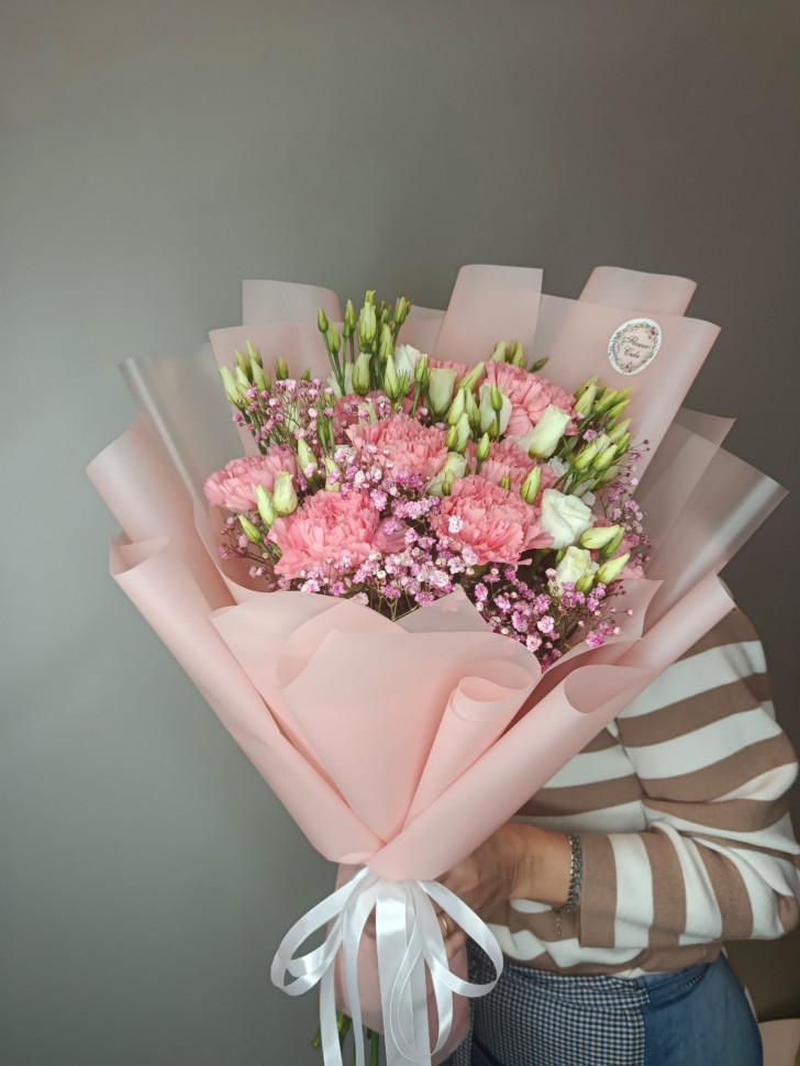 Букет «Гвоздичный вальс»