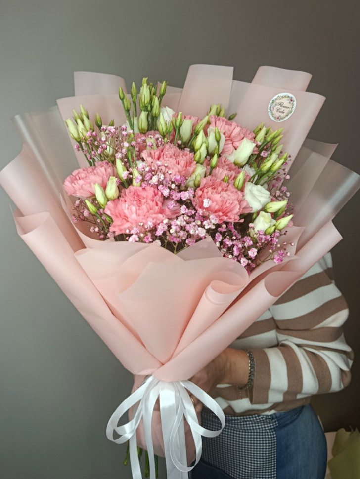 Букет «Гвоздичный вальс»