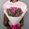 Букет из 19 розовых тюльпанов