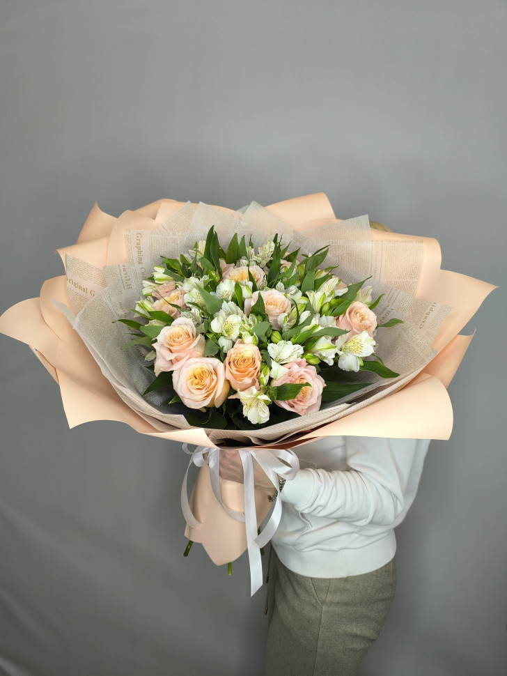 Букет «Персиковая идиллия»