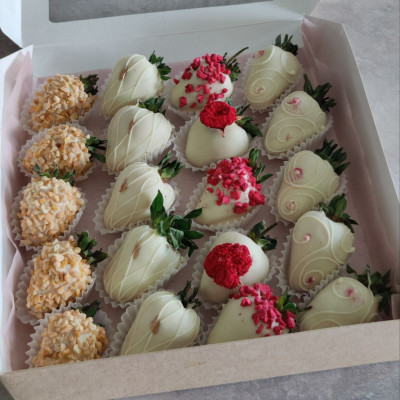 Коробка Клубника в шоколаде №5