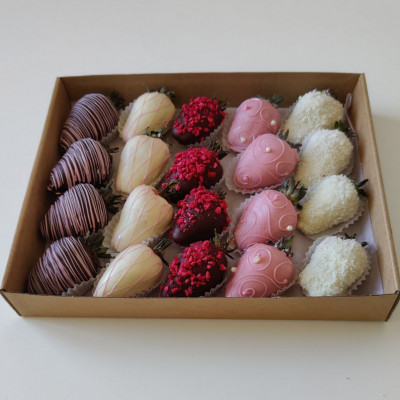 Коробка Клубника в шоколаде №6