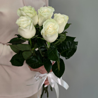 Букет 5 роз 60 см