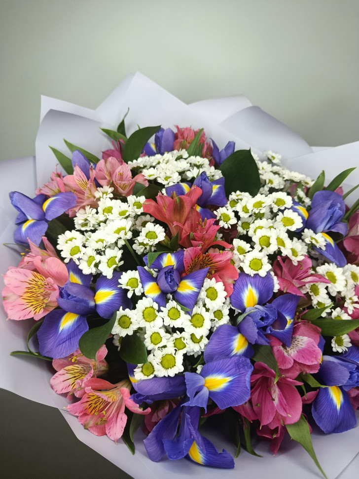 Букет «Маргаритки на лугу»