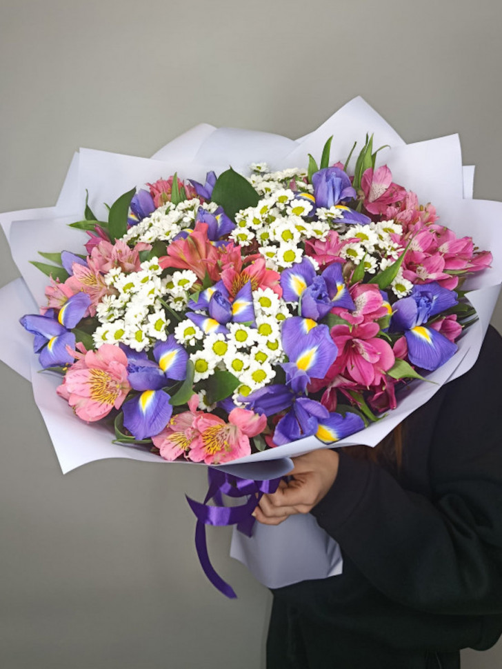 Букет «Маргаритки на лугу»