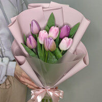 Букет из 7 розовых тюльпанов